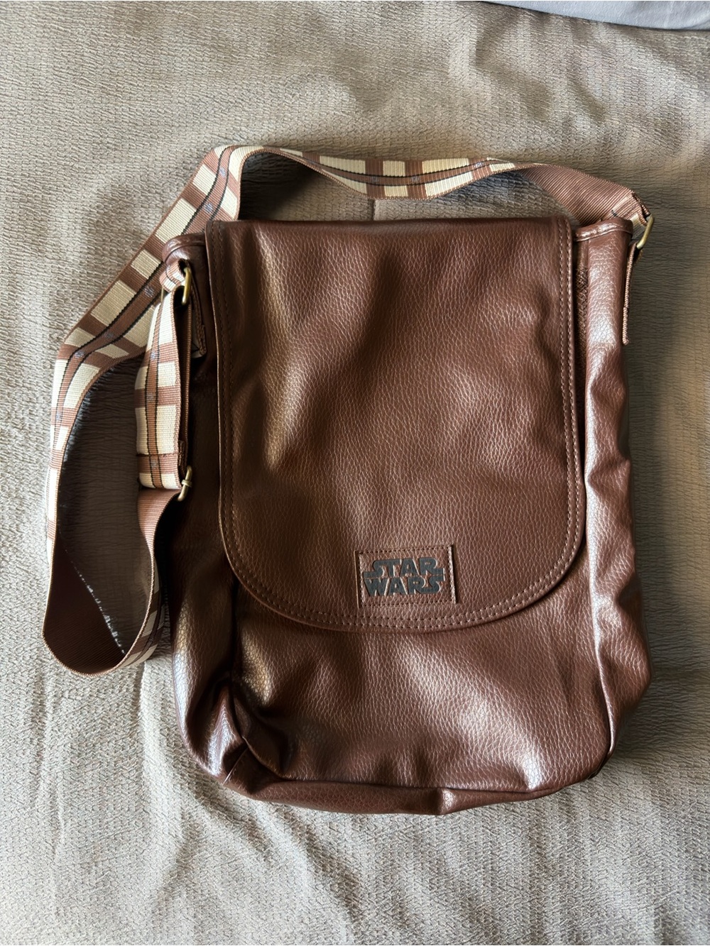 Disney Star Wars Chewbacca Brown Leather‎ Messenger Bag Satchel